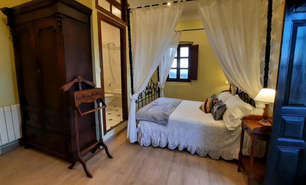 La Casona De Villanueva De Pria Esterno foto